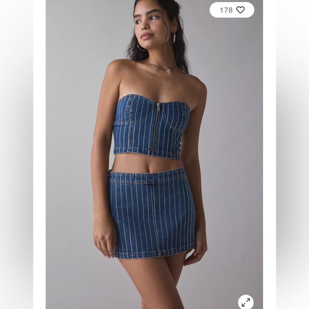 NWT Urban Outfitters Abrand 95 Petra Diamond Denim Mini Skirt Size 31